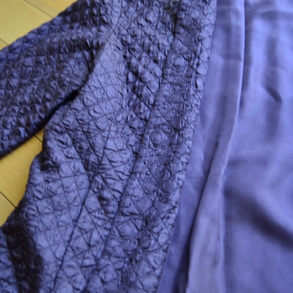 Eileen Fisher plum quilted lined 100% silk jacket W pockets Size S - Picture 9 of 15